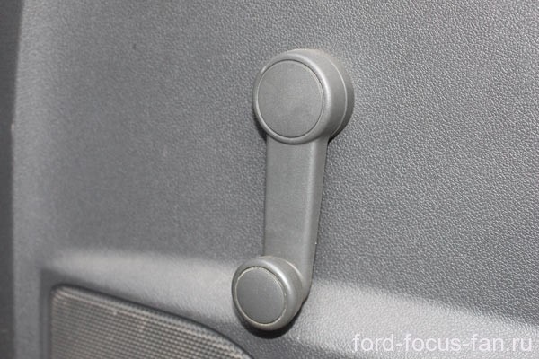 Снятие и установка обивки задней двери Ford focus 2 и 2 рестайлинг